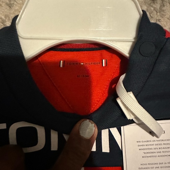 Tommy Hilfiger Set - Picture 3 of 3